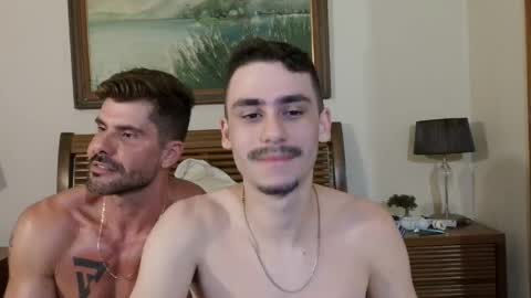 Snapshot of hungcaique chatting on June 5, 2026, 1:34 am hungcaique online show from June 5, 2026, 1:34 am