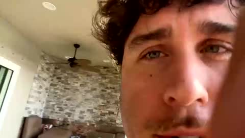 Snapshot of hungkingg22 chatting on March 3, 2025, 8:54 pm hungkingg22 online show from March 3, 2025, 8:54 pm