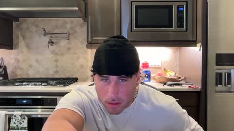 Snapshot of hungkingg22 chatting on September 29, 2025, 3:28 pm hungkingg22 online show from September 29, 2025, 3:28 pm