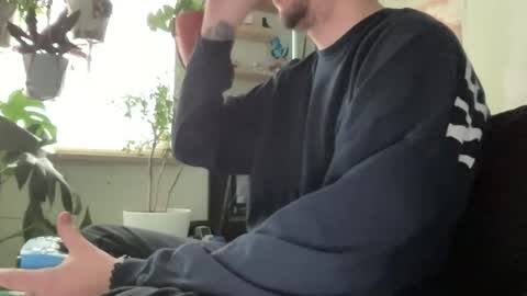 hunglungq online show from March 15, 2026, 7:20 pm