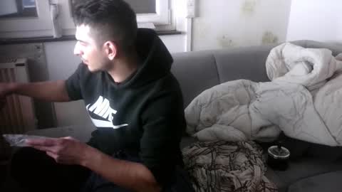 Snapshot of hungryboyyb chatting on December 14, 2025, 6:34 pm LittleDevilXo1999 online show from December 14, 2025, 6:34 pm