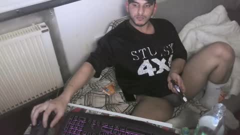 LittleDevilXo1999 online show from December 22, 2025, 5:54 pm