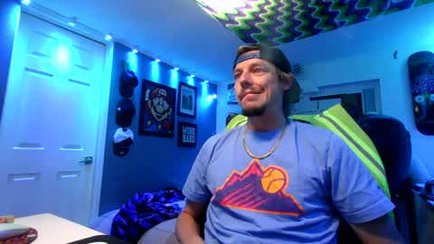 Snapshot of hungtxcock92 chatting on September 21, 2025, 12:18 pm hungtxcock92 online show from September 21, 2025, 12:18 pm