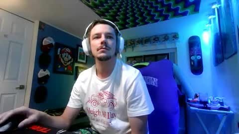 Snapshot of hungtxcock92 chatting on December 22, 2025, 1:19 pm hungtxcock92 online show from December 22, 2025, 1:19 pm