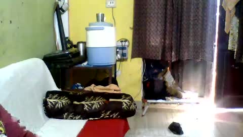 hunkster102 online show from February 22, 2025, 5:34 am