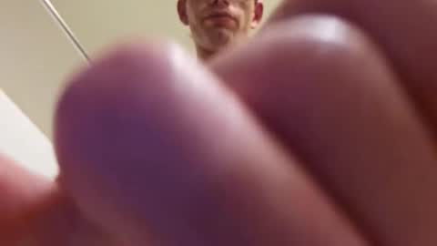 Snapshot of hunkwithglasses chatting on December 16, 2025, 2:05 am Wh8teboi online show from December 16, 2025, 2:05 am