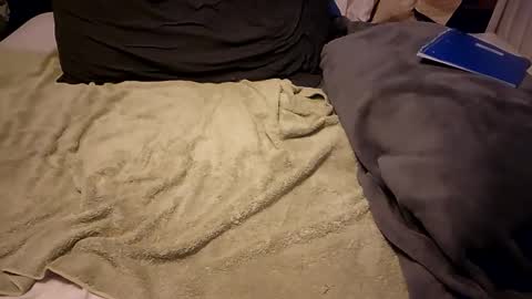 hunkylatinpapi online show from January 29, 2025, 2:00 pm