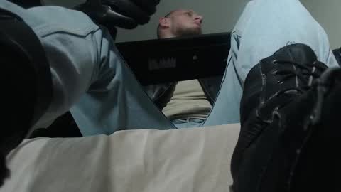 Snapshot of hunkytime chatting on March 14, 2026, 4:23 pm I AM NOT A DIRECTOR I AM THE BOSS KINGDADDYSIRSTR8ALPHAMASTER online show from March 14, 2026, 4:23 pm
