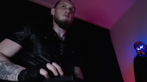 Snapshot of hunkytime chatting on May 30, 2026, 5:54 pm I AM NOT A DIRECTOR I AM THE BOSS KINGDADDYSIRSTR8ALPHAMASTER online show from May 30, 2026, 5:54 pm