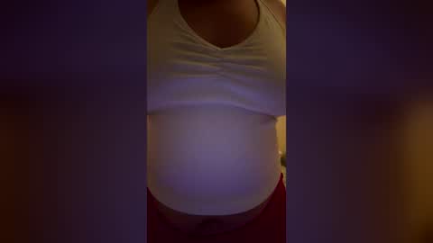 Snapshot of hunnybe33 chatting on July 27, 2026, 3:02 am hunnybe33 online show from July 27, 2026, 3:02 am