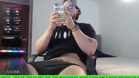 Snapshot of hunter_of_mn chatting on January 3, 2025, 10:19 pm online show from January 3, 2025, 10:19 pm
