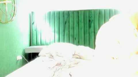 hunterheat_ online show from November 17, 2025, 10:10 am