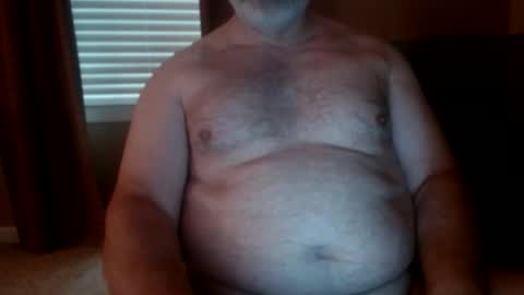 Snapshot of huntermark1 chatting on May 21, 2026, 4:14 pm huntermark1 online show from May 21, 2026, 4:14 pm