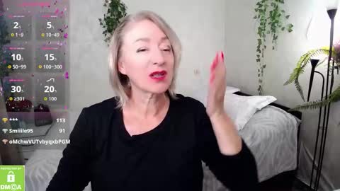 Snapshot of hunters_woman chatting on October 11, 2025, 2:22 am Irena online show from October 11, 2025, 2:22 am