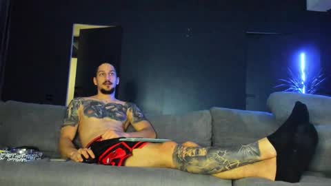 HuntinGOD online show from December 16, 2025, 10:48 pm