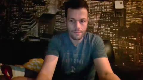 Snapshot of hurley7890 chatting on December 11, 2024, 4:28 am hurley7890 online show from December 11, 2024, 4:28 am