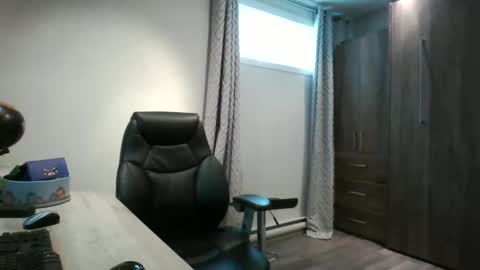 Snapshot of hurley7890 chatting on January 7, 2025, 7:38 pm hurley7890 online show from January 7, 2025, 7:38 pm