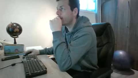 Snapshot of hurley7890 chatting on January 30, 2025, 1:53 pm hurley7890 online show from January 30, 2025, 1:53 pm
