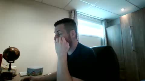 Snapshot of hurley7890 chatting on February 7, 2025, 4:03 pm hurley7890 online show from February 7, 2025, 4:03 pm