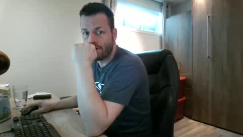 Snapshot of hurley7890 chatting on February 17, 2025, 2:59 pm hurley7890 online show from February 17, 2025, 2:59 pm