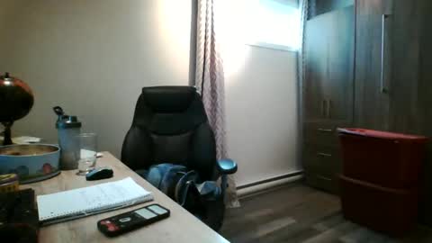 Snapshot of hurley7890 chatting on February 25, 2025, 8:09 pm hurley7890 online show from February 25, 2025, 8:09 pm