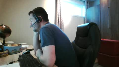 Snapshot of hurley7890 chatting on February 26, 2025, 4:45 pm hurley7890 online show from February 26, 2025, 4:45 pm