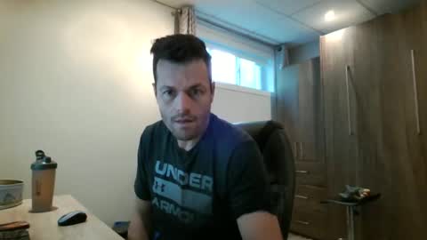Snapshot of hurley7890 chatting on September 19, 2025, 1:34 pm hurley7890 online show from September 19, 2025, 1:34 pm