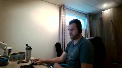 Snapshot of hurley7890 chatting on October 7, 2025, 1:41 pm hurley7890 online show from October 7, 2025, 1:41 pm