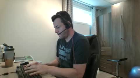 Snapshot of hurley7890 chatting on October 23, 2025, 3:11 pm hurley7890 online show from October 23, 2025, 3:11 pm