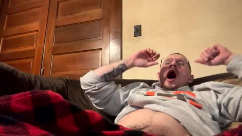 husbandandwife2011 online show from February 14, 2025, 3:33 am