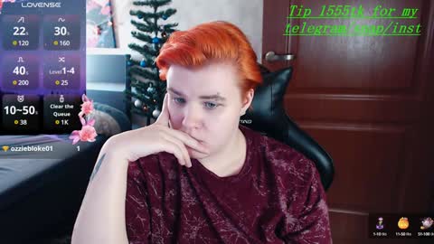 Snapshot of husk_ryan chatting on December 4, 2024, 8:12 am Ryan online show from December 4, 2024, 8:12 am