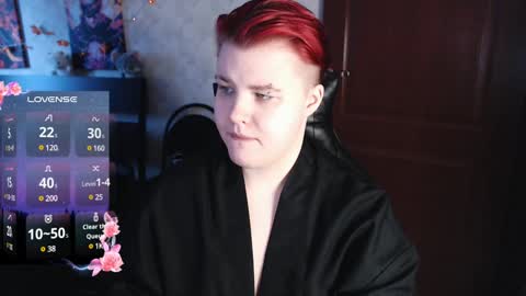 Snapshot of husk_ryan chatting on January 6, 2025, 10:35 am Ryan online show from January 6, 2025, 10:35 am