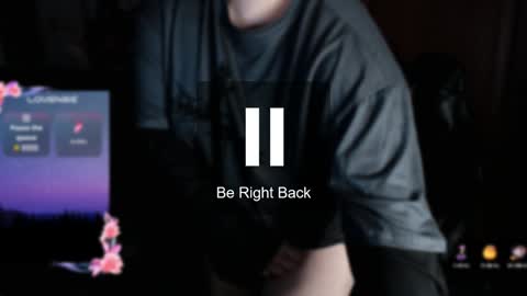 Snapshot of husk_ryan chatting on January 7, 2025, 2:19 pm Ryan online show from January 7, 2025, 2:19 pm