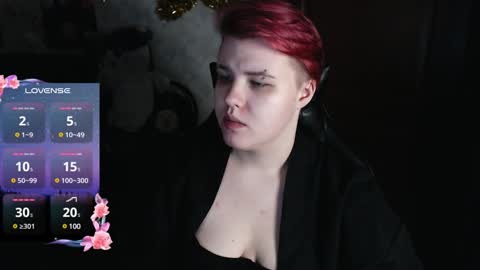 Snapshot of husk_ryan chatting on January 17, 2025, 1:15 am Ryan online show from January 17, 2025, 1:15 am