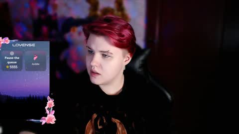 Snapshot of husk_ryan chatting on January 17, 2025, 10:01 pm Ryan online show from January 17, 2025, 10:01 pm