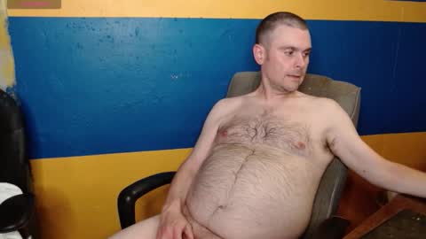 Snapshot of huskyguy chatting on October 18, 2025, 4:26 am Huskyguy online show from October 18, 2025, 4:26 am