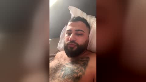 hut6969 online show from December 14, 2025, 11:48 am