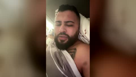 hut6969 online show from December 16, 2025, 8:30 am