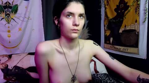 Snapshot of hyeon_jin chatting on January 20, 2025, 3:15 am Hyeon Jin online show from January 20, 2025, 3:15 am