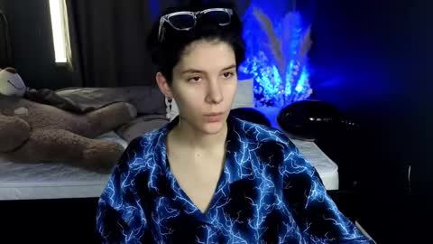 Snapshot of hyeon_jin chatting on March 11, 2025, 10:18 am Hyeon Jin online show from March 11, 2025, 10:18 am