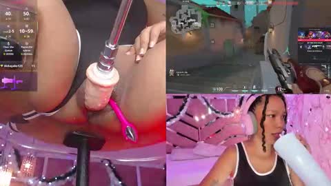 Snapshot of hyliebloom chatting on December 15, 2025, 9:19 pm Ashley online show from December 15, 2025, 9:19 pm