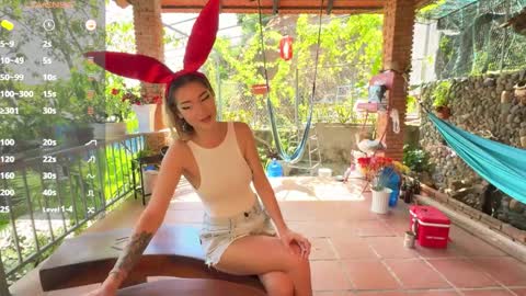 Snapshot of hypnotic_kitty chatting on October 13, 2025, 3:17 am Your submissive lady 3 online show from October 13, 2025, 3:17 am