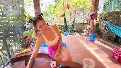 Snapshot of hypnotic_kitty chatting on October 22, 2025, 5:52 am Your submissive lady 3 online show from October 22, 2025, 5:52 am