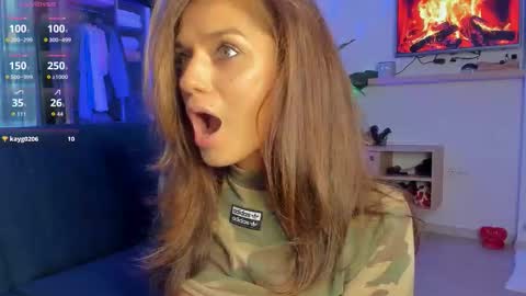 Snapshot of i___love__you chatting on March 1, 2026, 8:05 am i___love__you online show from March 1, 2026, 8:05 am