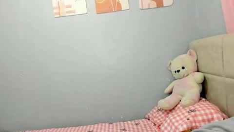 Snapshot of i_can_do_both chatting on November 15, 2025, 1:14 am jek online show from November 15, 2025, 1:14 am