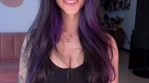 Snapshot of i_cant_believe_its_you chatting on March 15, 2026, 1:17 pm Lana Banana online show from March 15, 2026, 1:17 pm