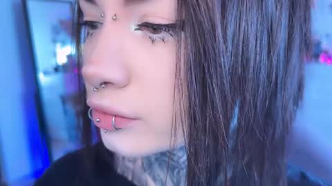 Snapshot of i_died_again chatting on February 6, 2026, 9:12 am Asya online show from February 6, 2026, 9:12 am