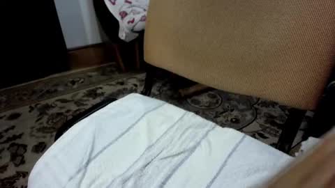 i_like_older_men online show from October 9, 2025, 4:21 am