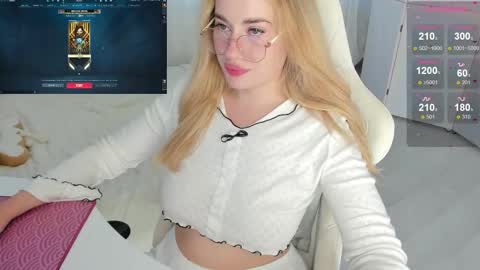 HiI am  EvaPVT is open  online show from September 23, 2025, 2:42 pm