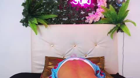 iam_lukas__ online show from October 15, 2025, 4:56 am